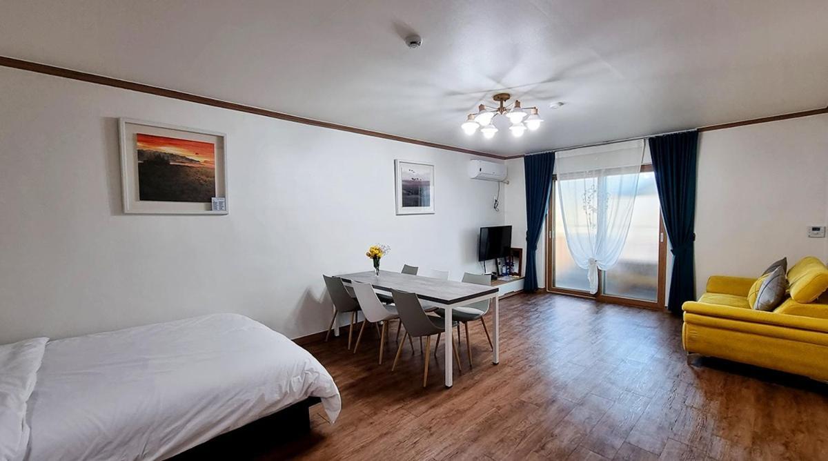 Suncheon Bay Ecology Pension Екстер'єр фото