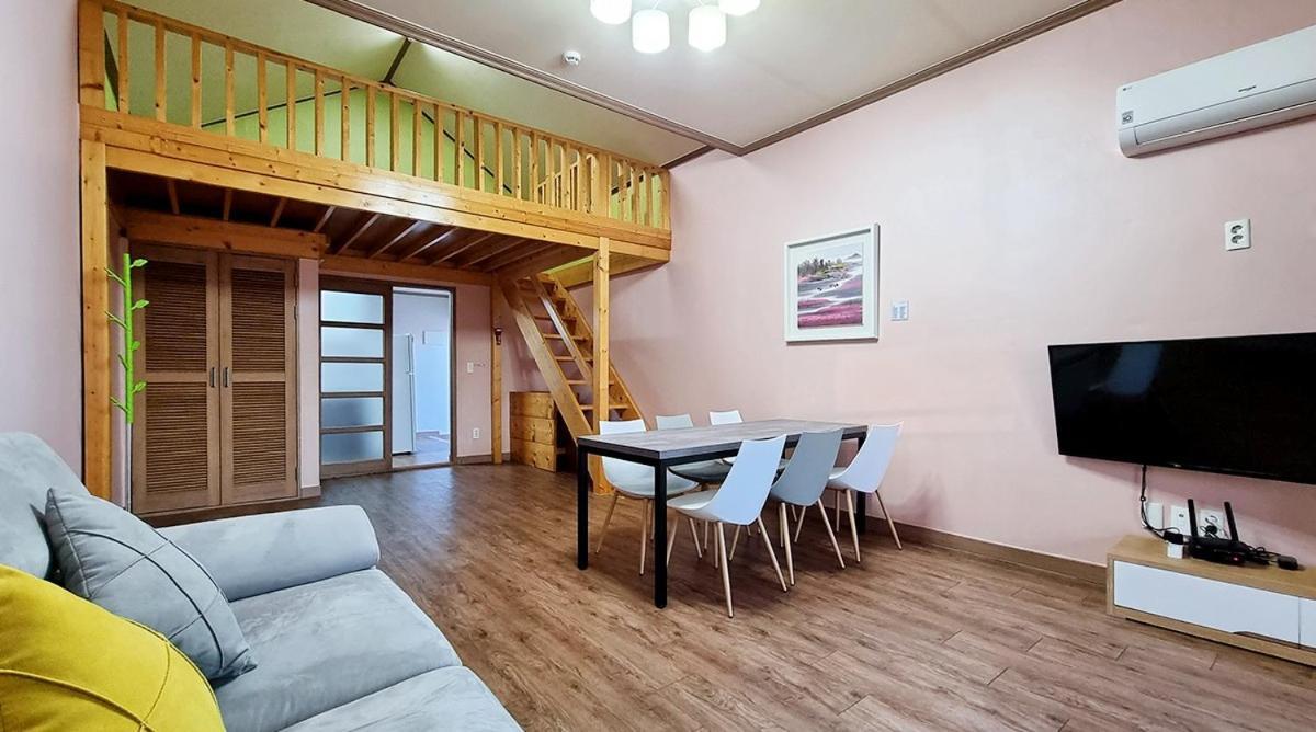 Suncheon Bay Ecology Pension Екстер'єр фото