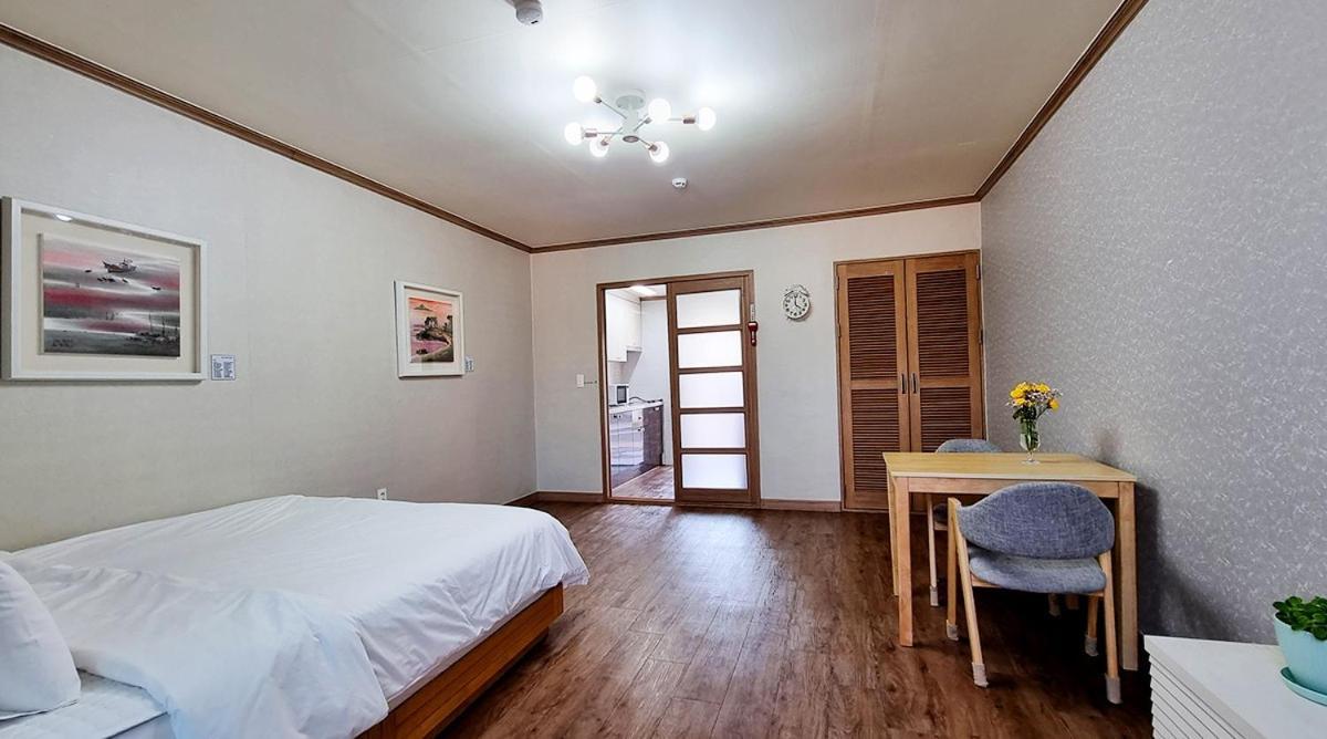 Suncheon Bay Ecology Pension Екстер'єр фото